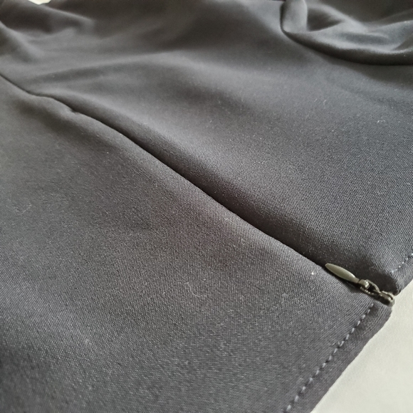 ZARA| VOLUMINOUS SLEEVE TOP - Picture 6 of 8